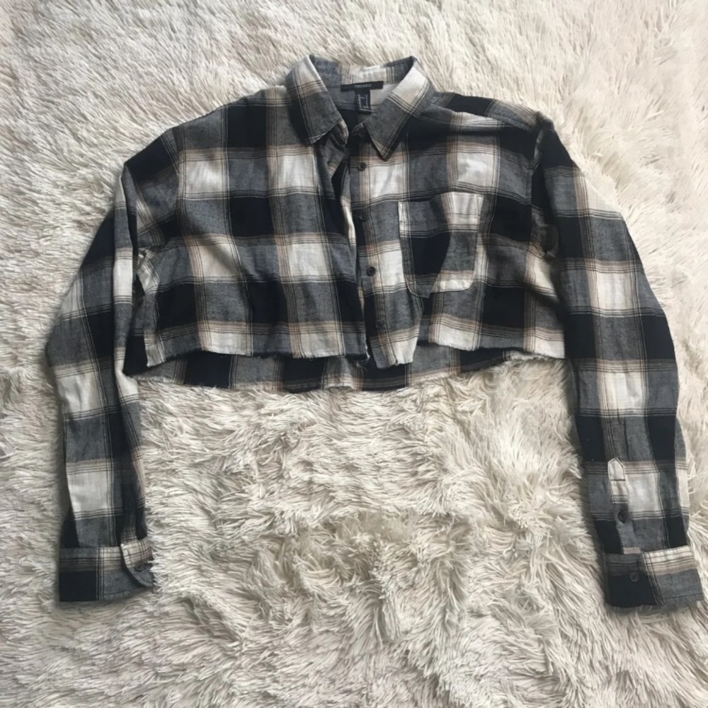 Plus cropped long sleeve top
